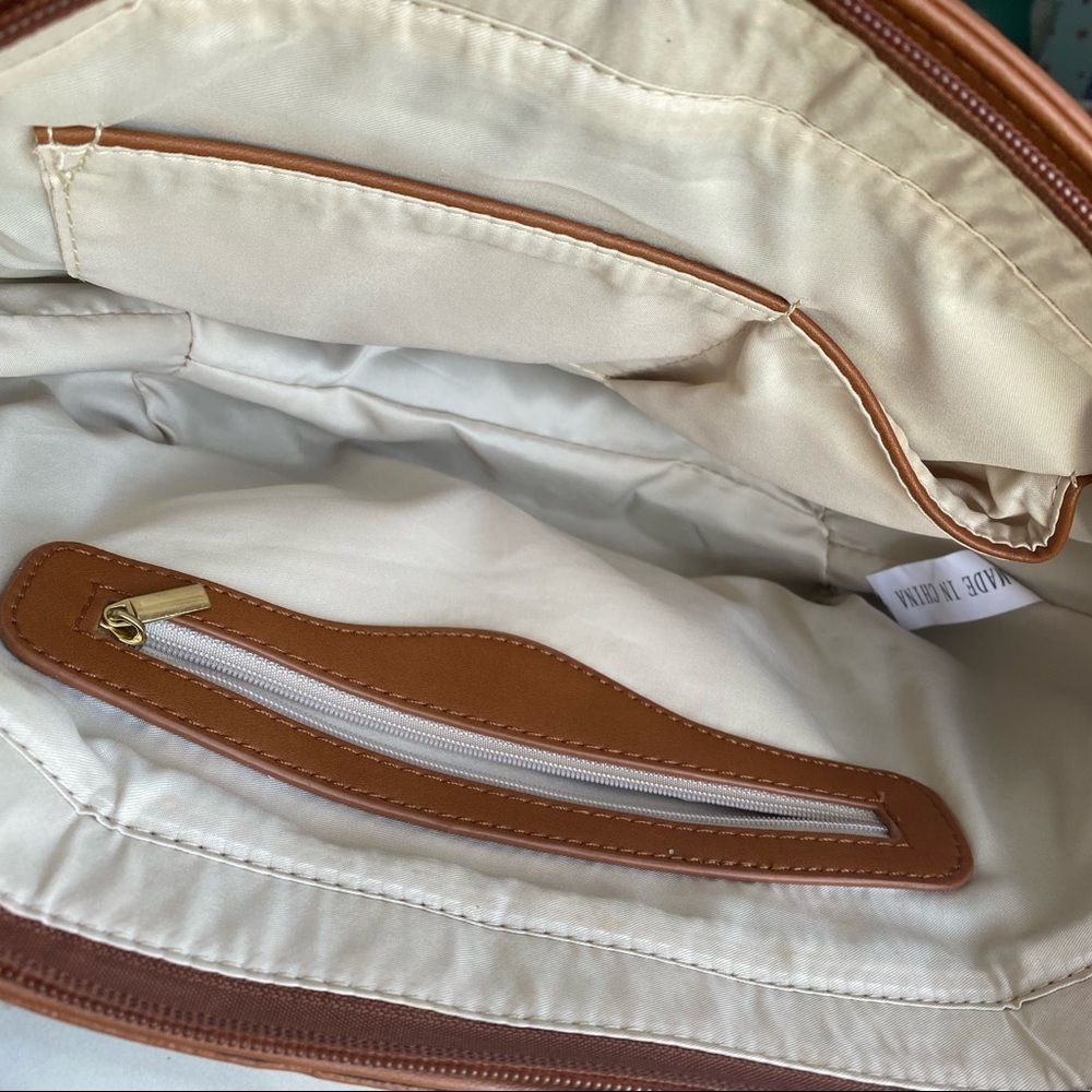 3 Color Handbag NWOT - Picture 2 of 12